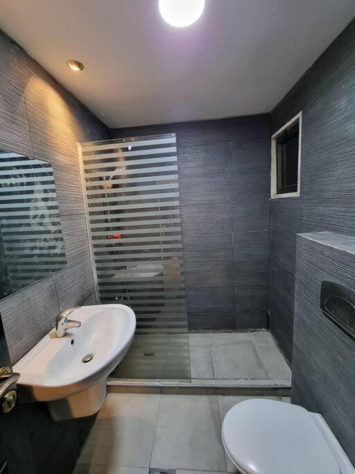Deir Ghbar 3 Rooms Apart アンマン エクステリア 写真
